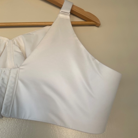 Catherines Intimates Beige Cream Silky Bra Sz.48C No underwire Full Coverage - Picture 9 of 13